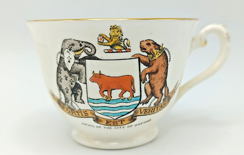Vintage goss teacup arms - w.h,