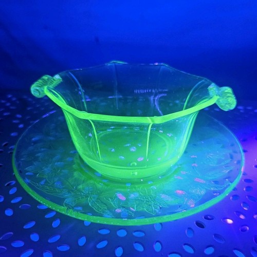 Uranium glass tea - glass, saucer