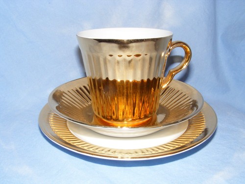 Royal worcester gold lustre - royal,
